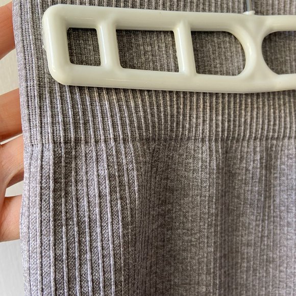 Balance Athletica grey midi skirt, small - Picture 5 of 10